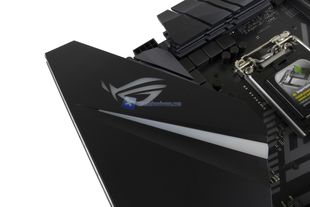 ROG STRIX B360 F Gaming 11