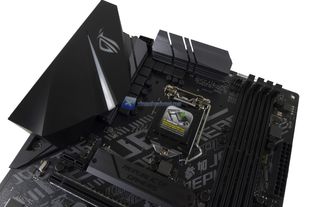 ROG STRIX B360 F Gaming 9