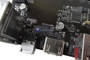 GIGABYTE Z370 AORUS Gaming 3 31