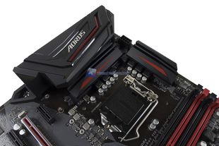 GIGABYTE Z370 AORUS Gaming 3 9