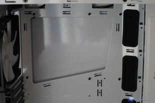 NZXT-Noctis-450-29