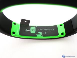 Razer-Nabu-13