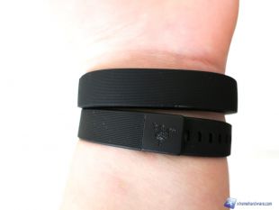 Razer-Nabu-40
